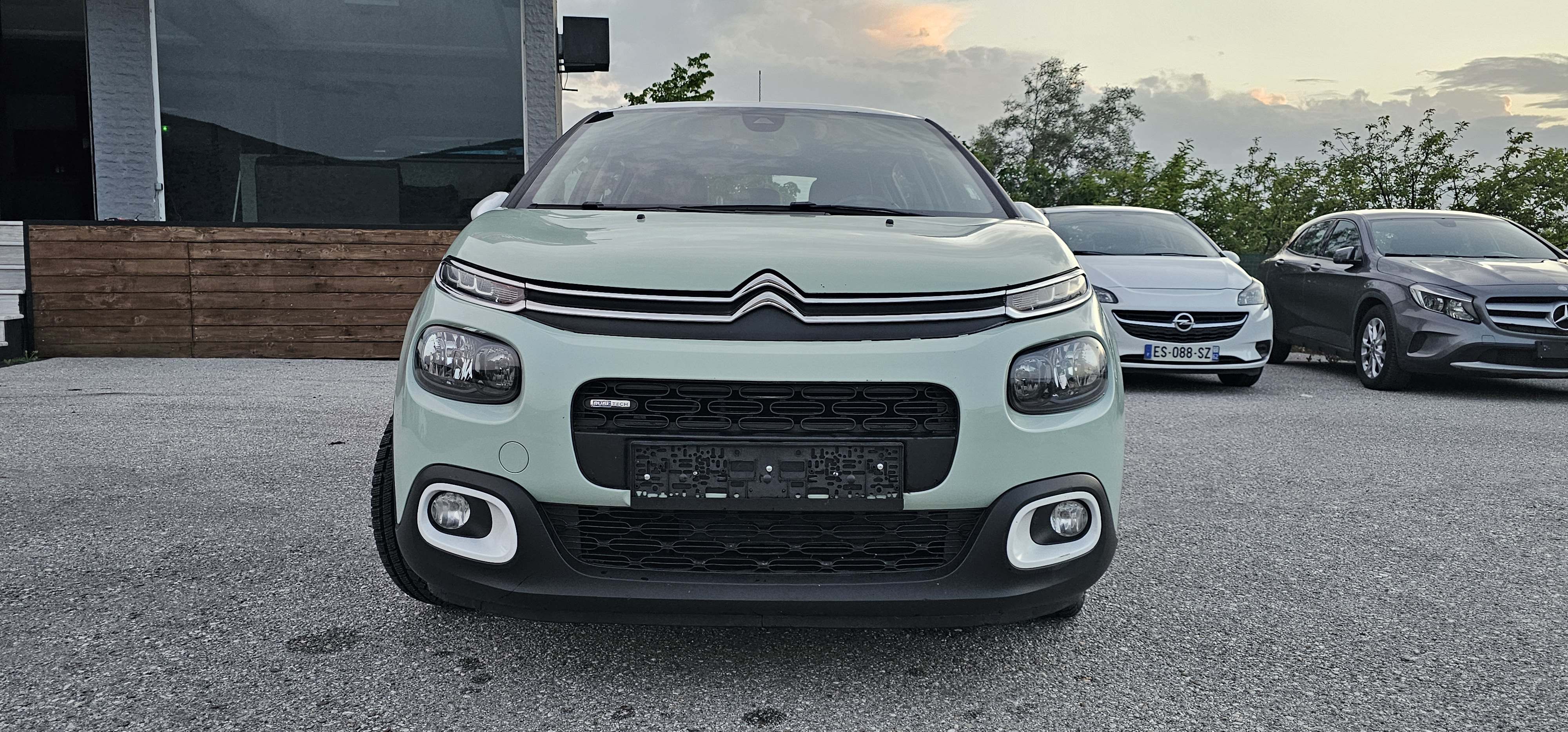car